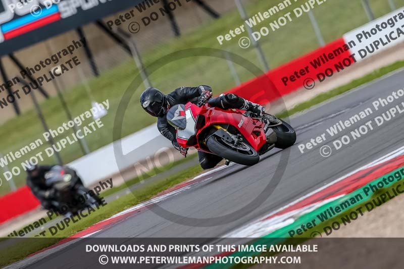 PJ Motorsport Photography;donington no limits trackday;donington park photographs;donington trackday photographs;no limits trackdays;peter wileman photography;trackday digital images;trackday photos